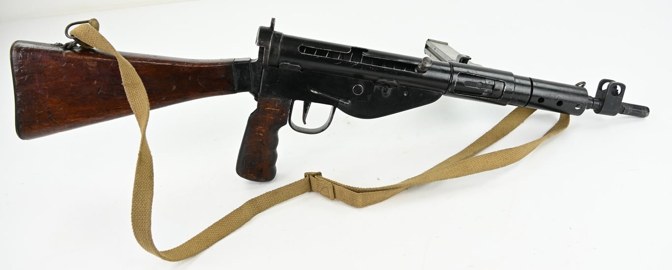 British WW2 MK5 Paratrooper Stengun