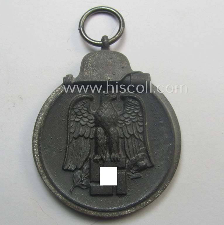 Medal-set: 'Winterschlacht im Osten 1941-42' being a typical non-maker-marked specimen that comes in a hardly used condition