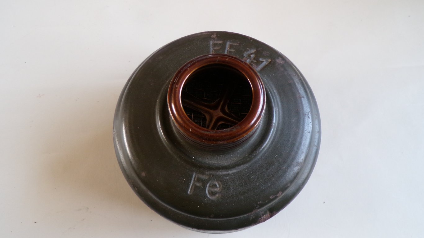 WWII German M38 Gas Mask Set Matching Numbers