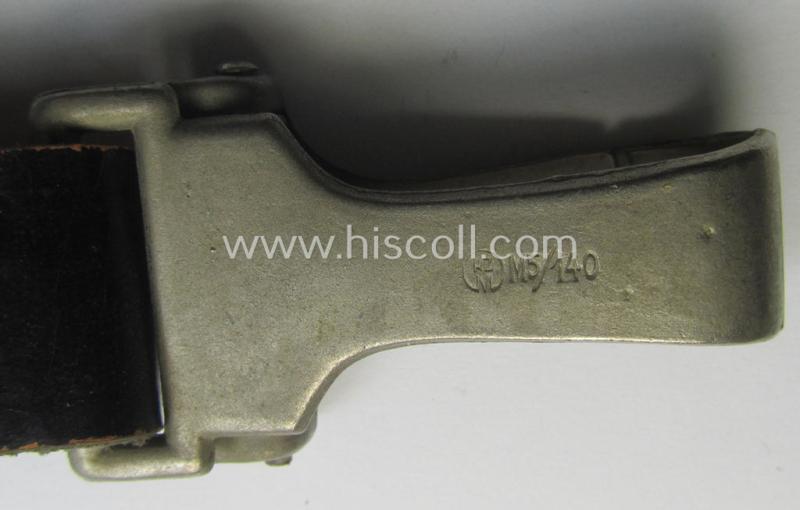 'HJ' ('Hitlerjugend') ie. 'BDM' (or: 'Bund Deutscher Mädel') so-called: 'Schulterriemen' still retaining its period 'RzM-etiket' (and that comes with both its period, leather-based D-rings ie. 'Laschen')