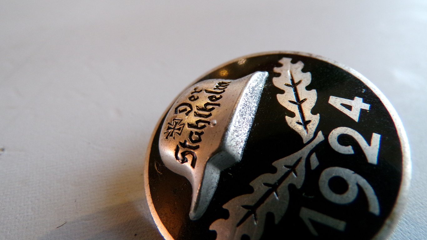 Der Stalhelm membership pin 1924