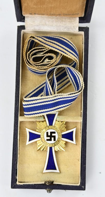 German Mother's Cross in Gold with case