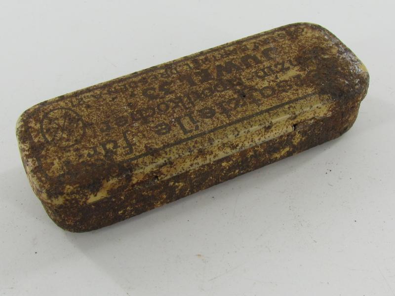 German 'Juwel 33' Spare Parts Tin