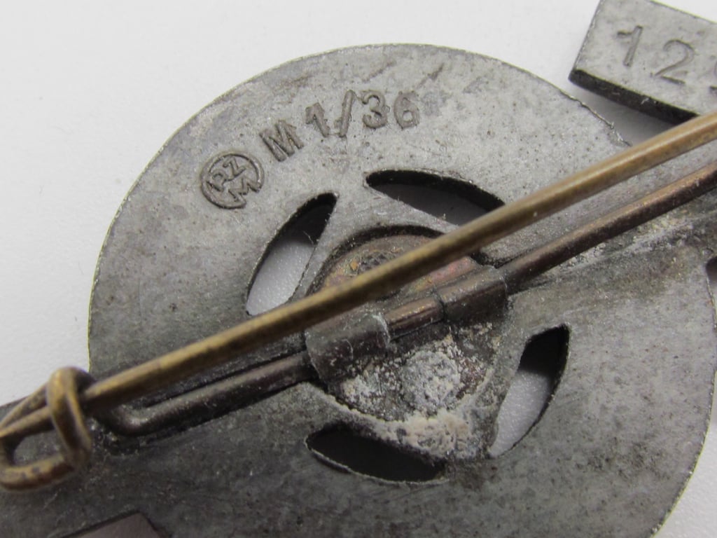 Hitler Youth (HJ)-Leistungsabzeichen in Silver RZM M1/36