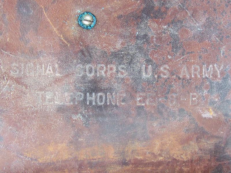 US WWII Army Signal Corps Field EE-8 Telephone