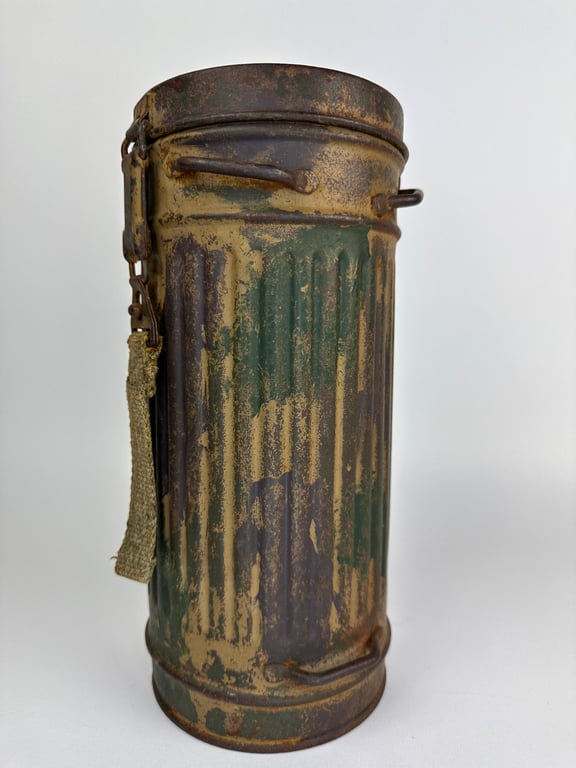 Orginal " Normandie" 3 Tone Camo Canister.