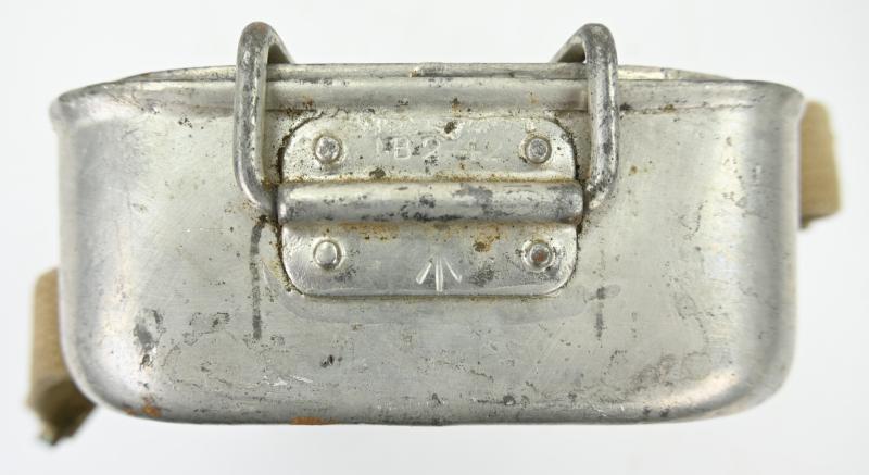 British WW2 Messtin 1942 with Carrying Frame