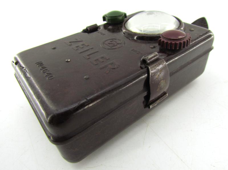 Wehrmacht Bakelite 'Zeiler' Flashlight