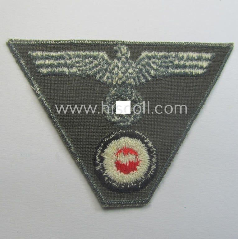 Later-war- (ie. 'last-ditch'-) pattern WH (Heeres): 'M43-pattern') cap-eagle/cocarde (ie. cap-trapezoid) for the: 'M-43'-model field-caps (ie. 'Einheitsfeldmützen')