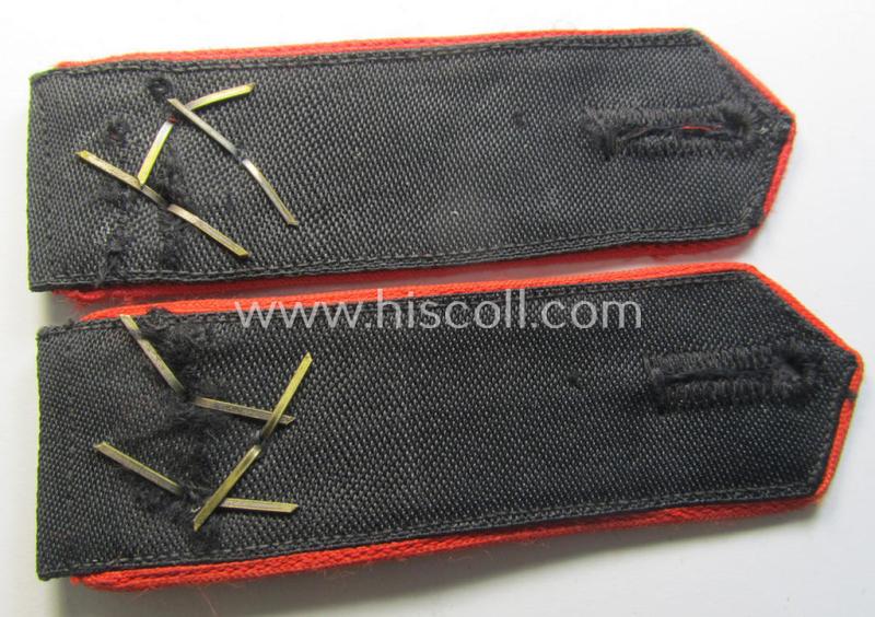 Attractive - and fully matching! - pair of so-called: 'Allgemeine-HJ' (ie. 'Hitlerjugend') shoulderstraps as was intended for usage by a: 'HJ-Gefolgschaftsführer' who was attached to the: 'Bann 539' (539 = 'Vöcklabruck')