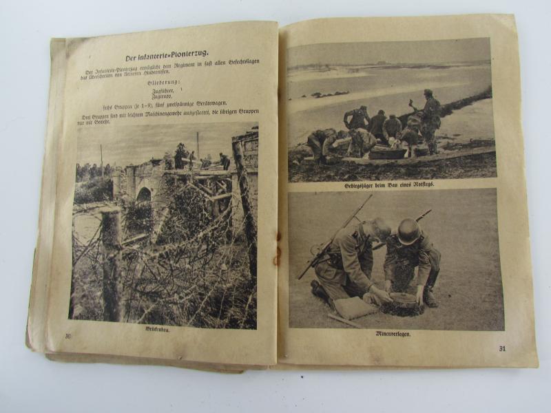 Book : Die Infantrie : Weapons Booklets of the Army