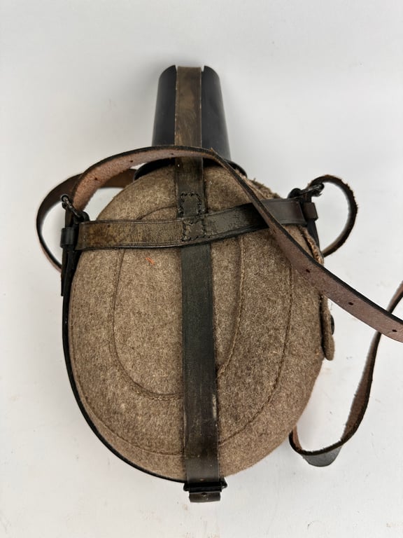 Original German WW2 Medical Canteen "ESB40"