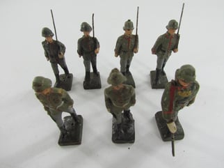 Grouping of 7 x WW2 Era German Toy...