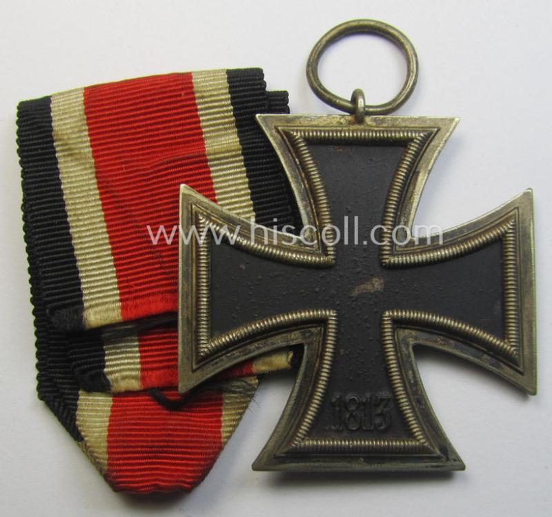 'Eisernes Kreuz II. Kl.' being a maker- (ie. '27'-) marked example by the Austrian-based company: 'Anton Schenkl's Nachfolger'