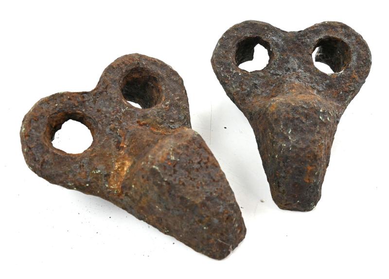 US WW2 Relic Sherman Track Link Tooth