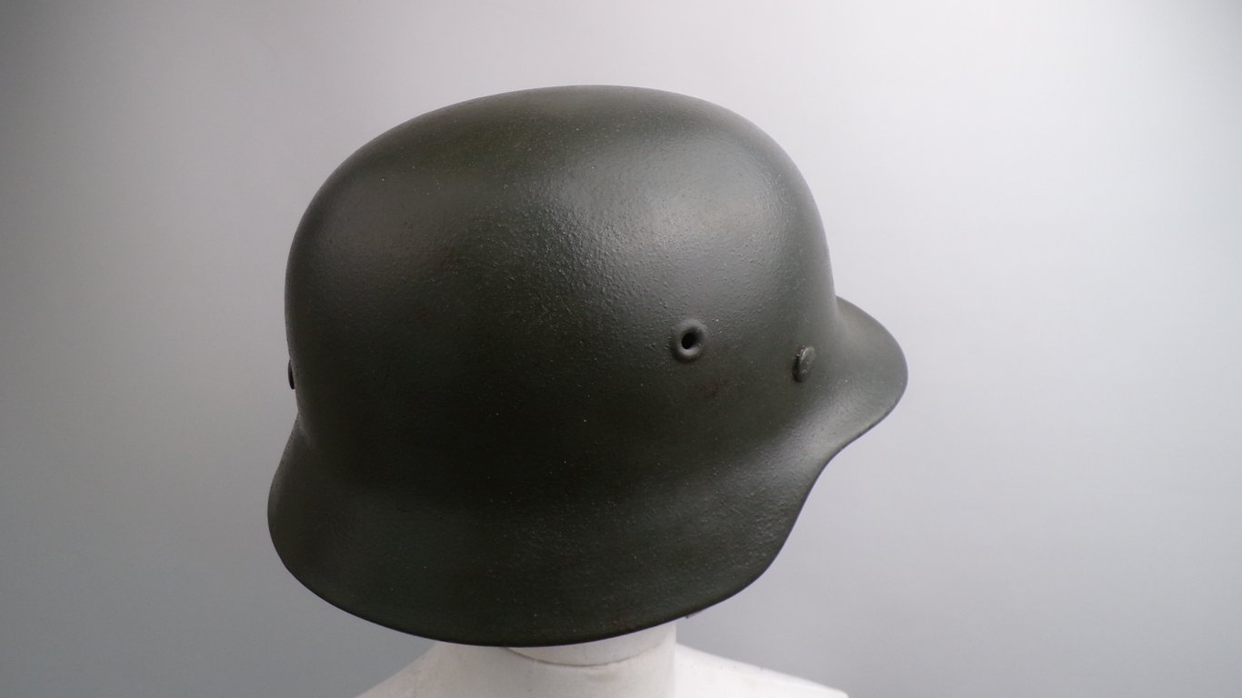 Wehrmacht M40 Single Decal Steel helmet