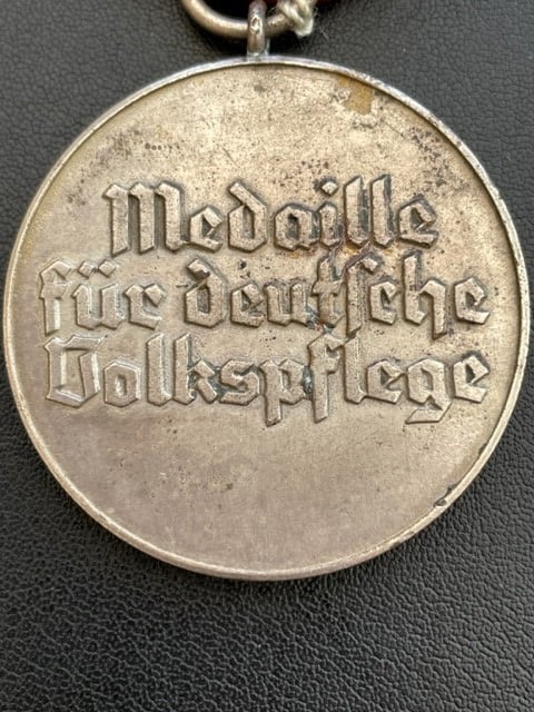 NICE WWII GERMAN SOCIAL WELFARE MEDAL
