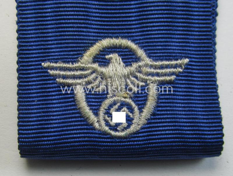 Superb, silver-class 'Polizei-Dienstauszeichnung 2. Stufe' (or: police loyal-service medal second class) being a non-maker-marked example that comes together with its accompanying (scarcely seen!) ribbon (ie. 'Bandabschnitt')