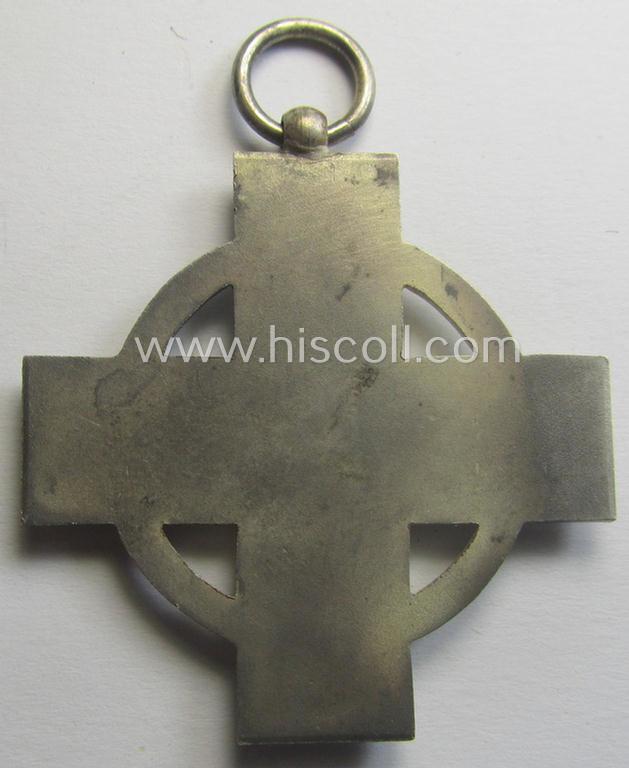 Fully complete, 'Feuerwehr-Ehrenzeichen der II. Stufe' that comes together with its shortened piece of ribbon (ie. 'Bandabschnitt') and (rarely seen!) period, 'Zellstoff'-based pouch as issued and/or recently found