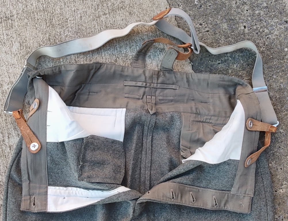 Reproduction Luftwaffe Fallschirmjager jump trousers