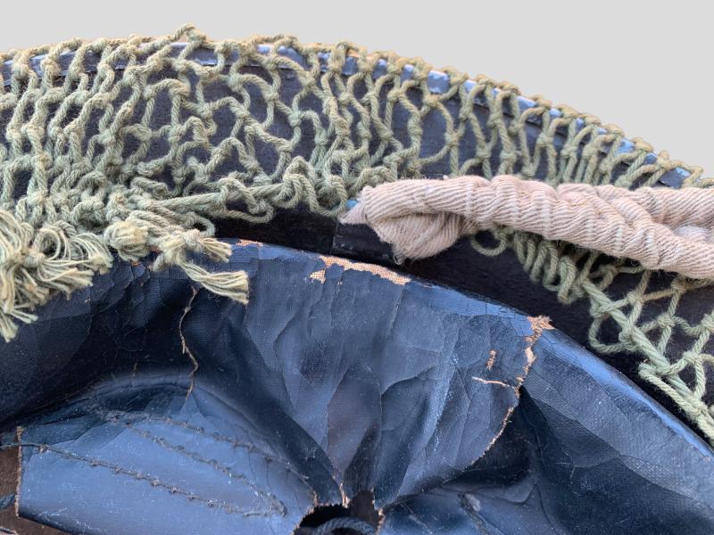 Brititsh Army Steel Helmet with Netting -1945-