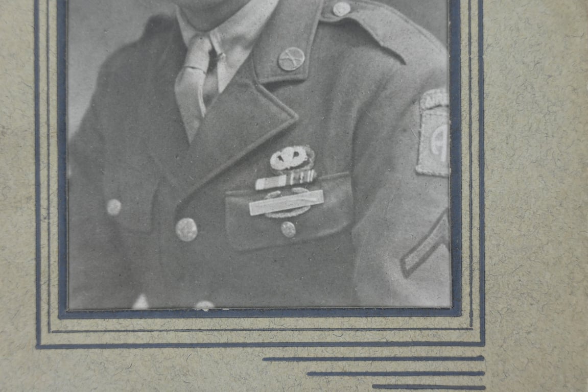 US WW2 Paratrooper Portrait Picture