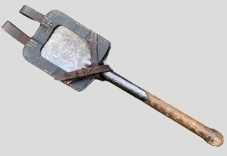 German Late-War Entrenching Tool and Carrying Case