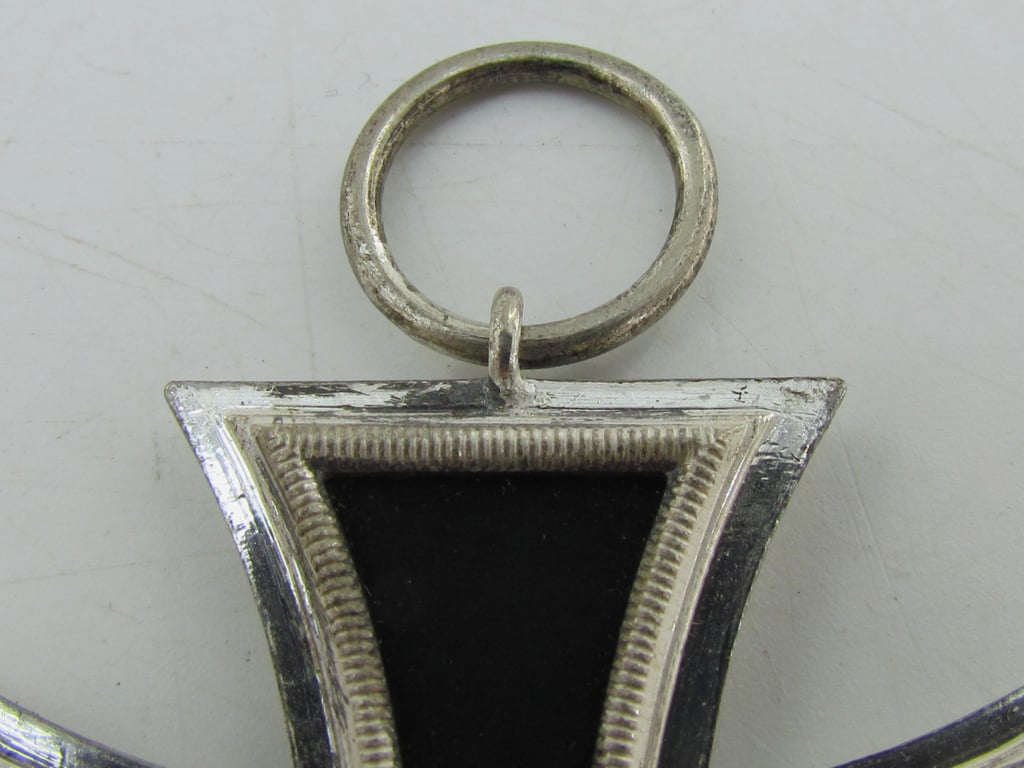 Iron Cross 2nd Class 1939 (Eisernes Kreuz 2. Klasse)– Maker 23