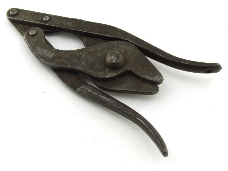 British WWII Wire Cutter in Webbing Cover