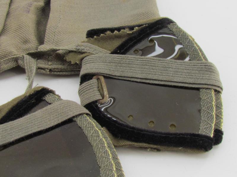 Complete set of Protection Goggles in Pouch