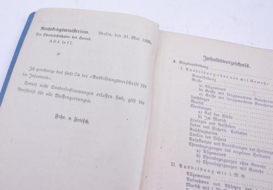 German WH Infantry Education Regulations pocket book
