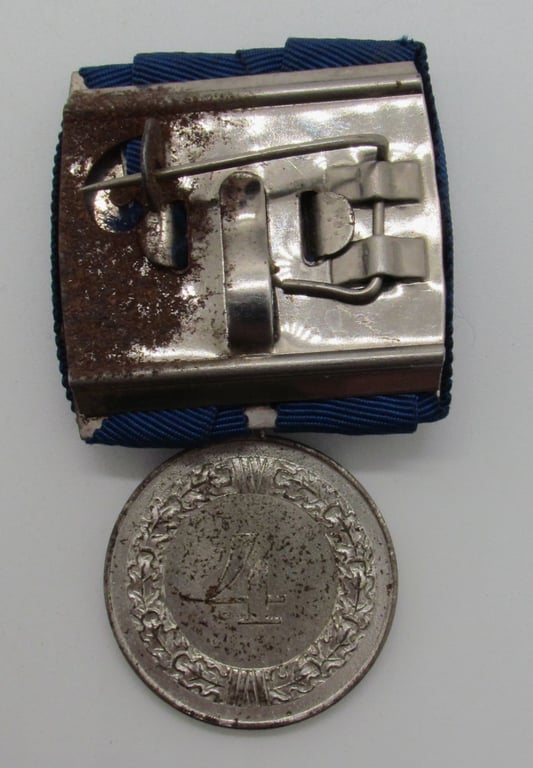Wehrmacht 4 Years Long Service Award 'Einzelspange'