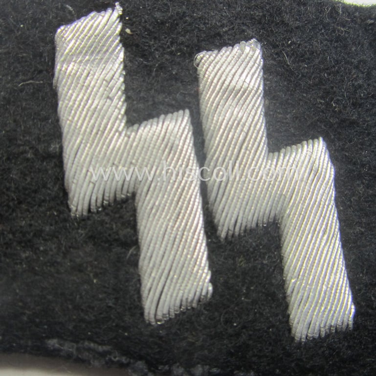 Superb - rarely encountered and neatly hand-embroidered! - 'Waffen-SS' officers'- (ie. NCO-) pattern 'runes'-collar-tab (ie. 'Kragenspiegel für Unterführer der Waffen-SS') that comes in a wonderful- (ie. carefully tunic-removed!), condition
