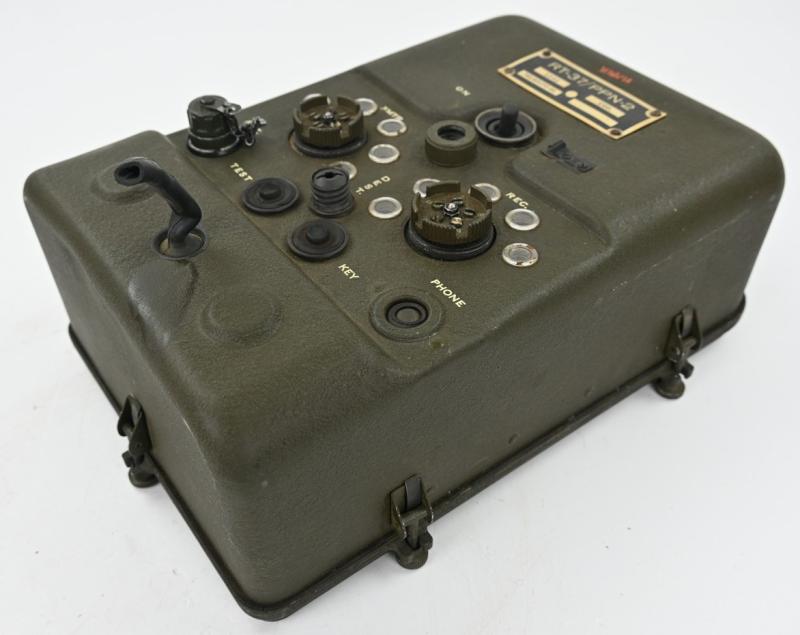 US WW2  Airborne PPN-2 Pathfinder Beacon in Carrying Bag