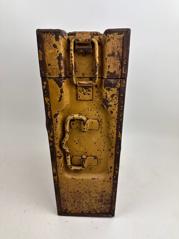 WW2 German Tan 2cm Flak Ammunition Box
