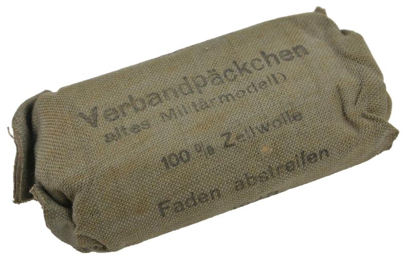 German WH First Aid Pack 1943