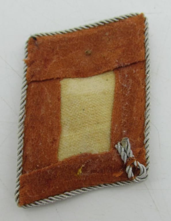 Luftwaffe Nachrichten Collar Tabs "Hauptmann".