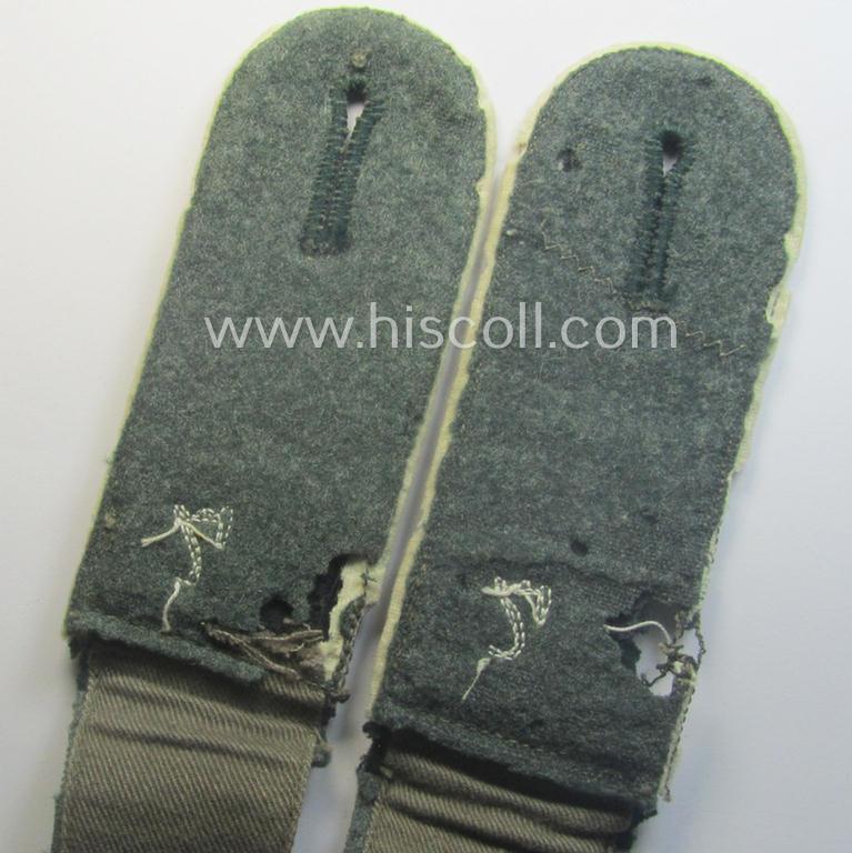 Moth-damaged (ie. relic but matching) pair of early-period (ie. 'M40'-pattern and/or rounded-styled), WH (Heeres) 'cyphered' EM-type shoulderstraps as was intended for a: 'Soldat des Inf.-Maschinengewehr-Abts. 47'