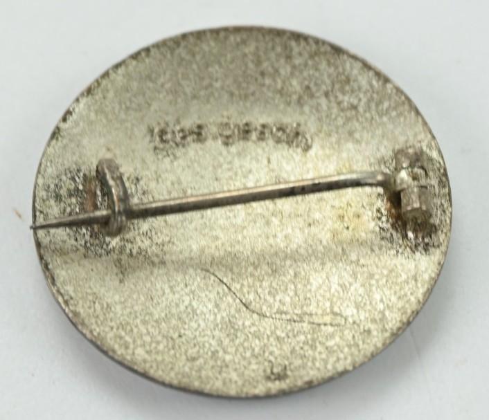 German DRK 'Samariterin' Badge