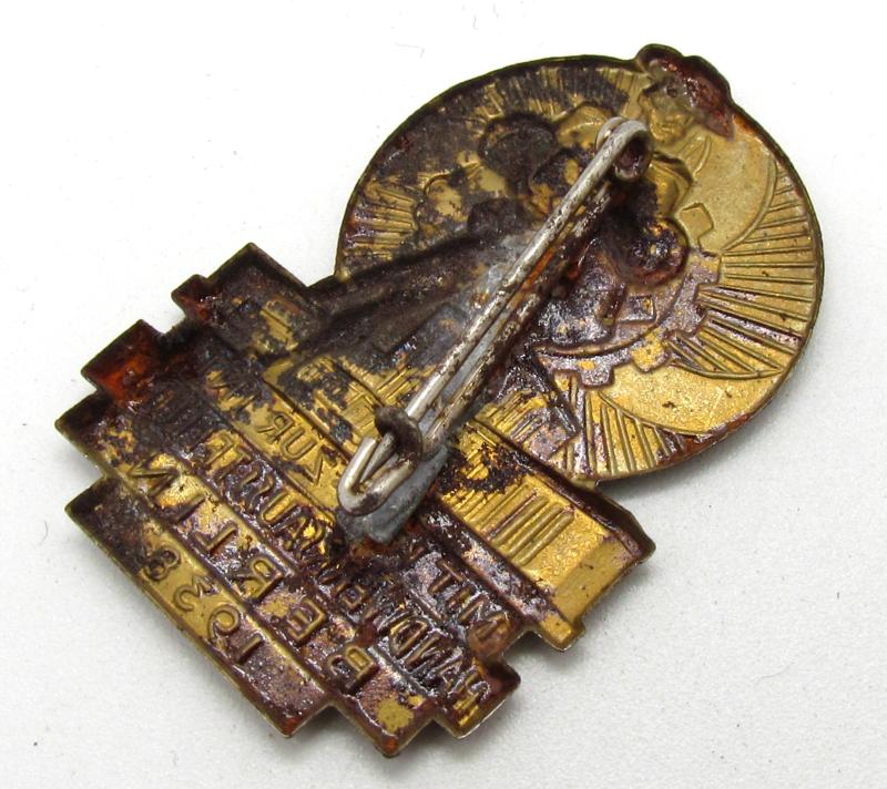 (KDF)1938 Berlin International Handicraft Exhibition Badge