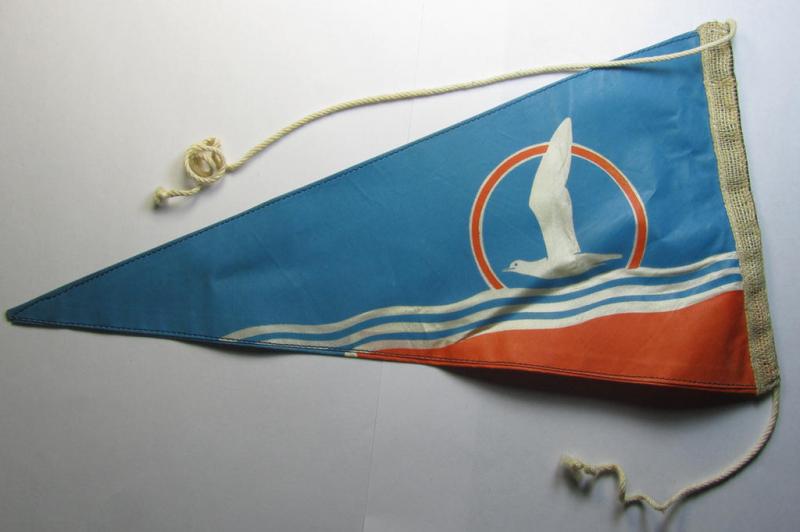 Dutch-produced, example of a neatly printed- and typical linnen-based NJS- (or: 'Nationale Jeugdstorm'-) related bicycle-flag that comes in an overall very nicely preserved condition