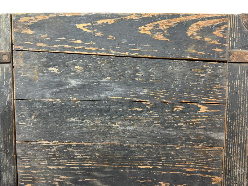 DKE Batterie Wooden Transport Case