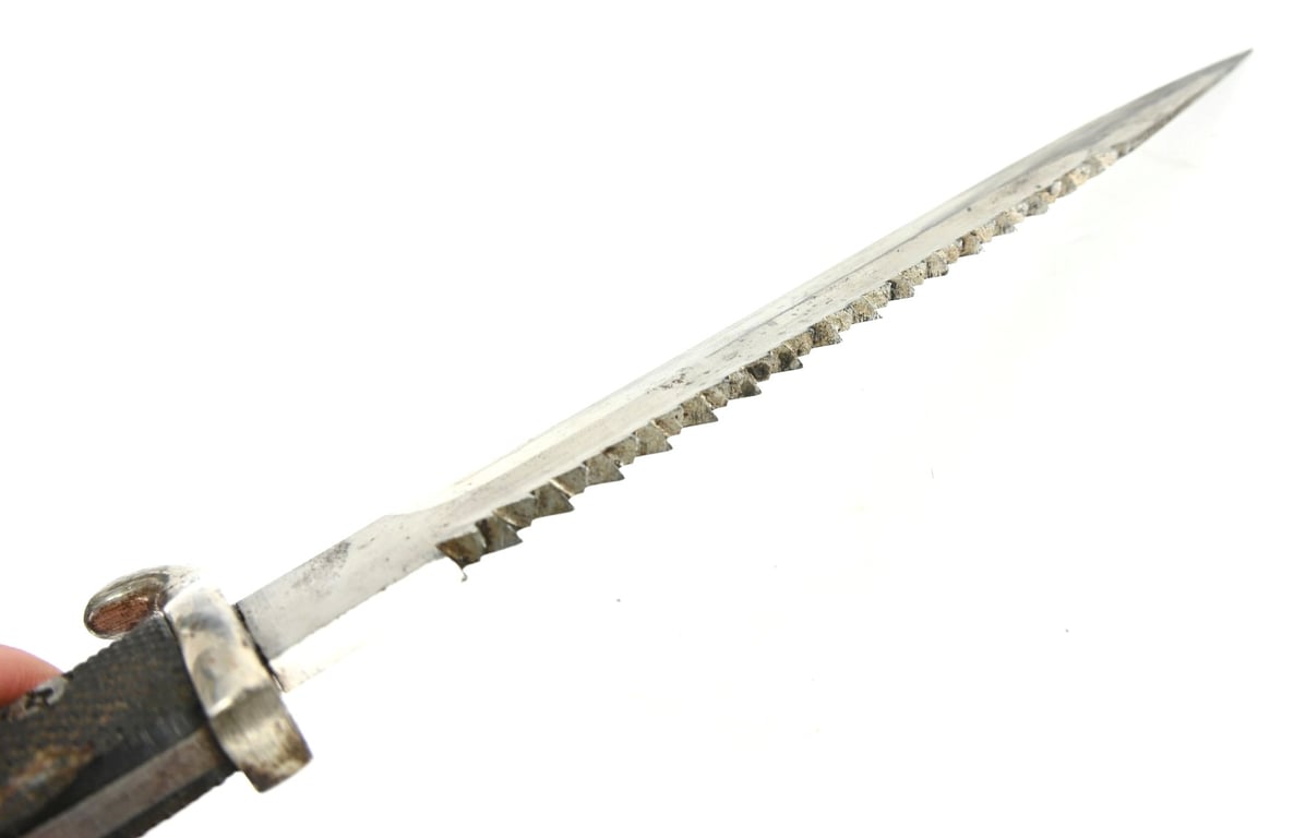 German WW1 Sawback Bayonet