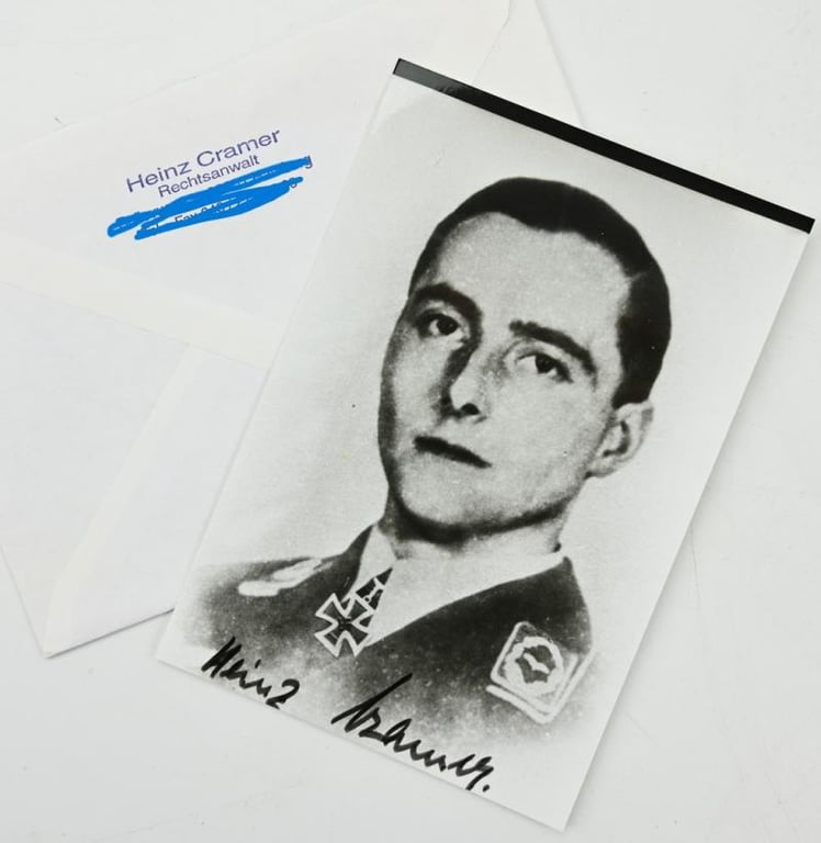 Signature of Luftwaffe KC Recipient 'Heinz Cramer'