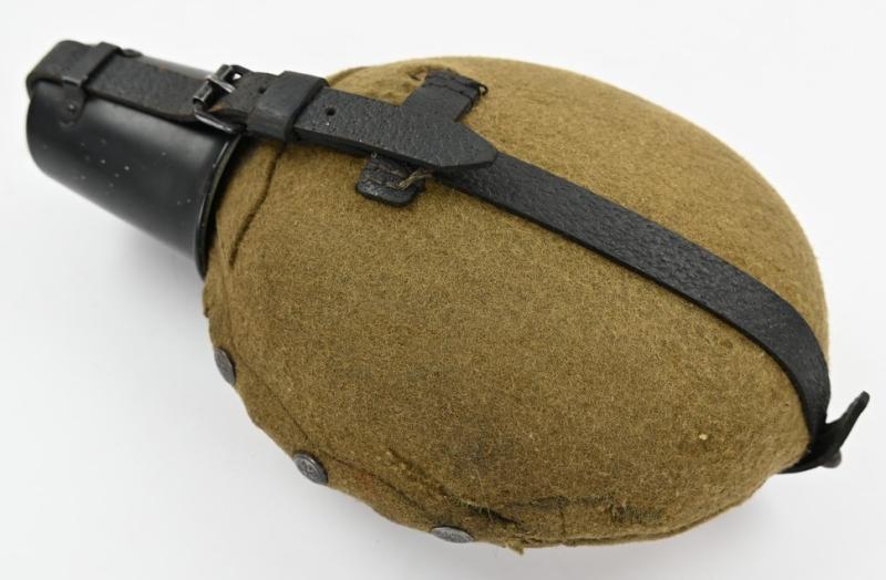 German WH M31 1 Liter Canteen