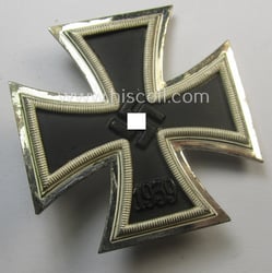 'Eisernes Kreuz 1. Klasse' (ie. Iron Cross 1st...