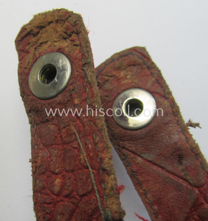 Very unusual - fully matching and just moderately worn! - pair of neatly 'cyphered', WH (Heeres) officers'-type shoulderboards as was intended for usage by an: 'Oberst des Artillerie-Regiments 6'