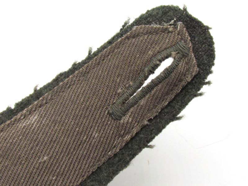 Single WH (Heer)  'Infanterie' Oberfeldwebel Shoulder-Strap