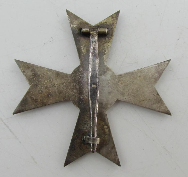 War Merit Cross (KVK) first Class without Swords in case (4)