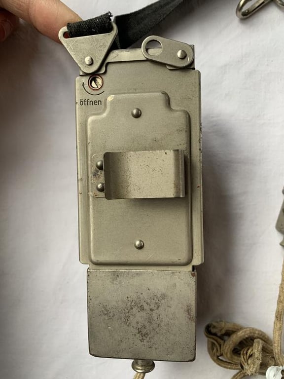 FF33 Breast Microphone -1939-